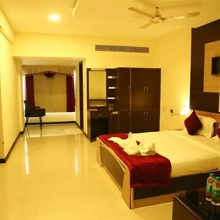 Hotel Rock Fort View Tiruchirappalli Exterior photo